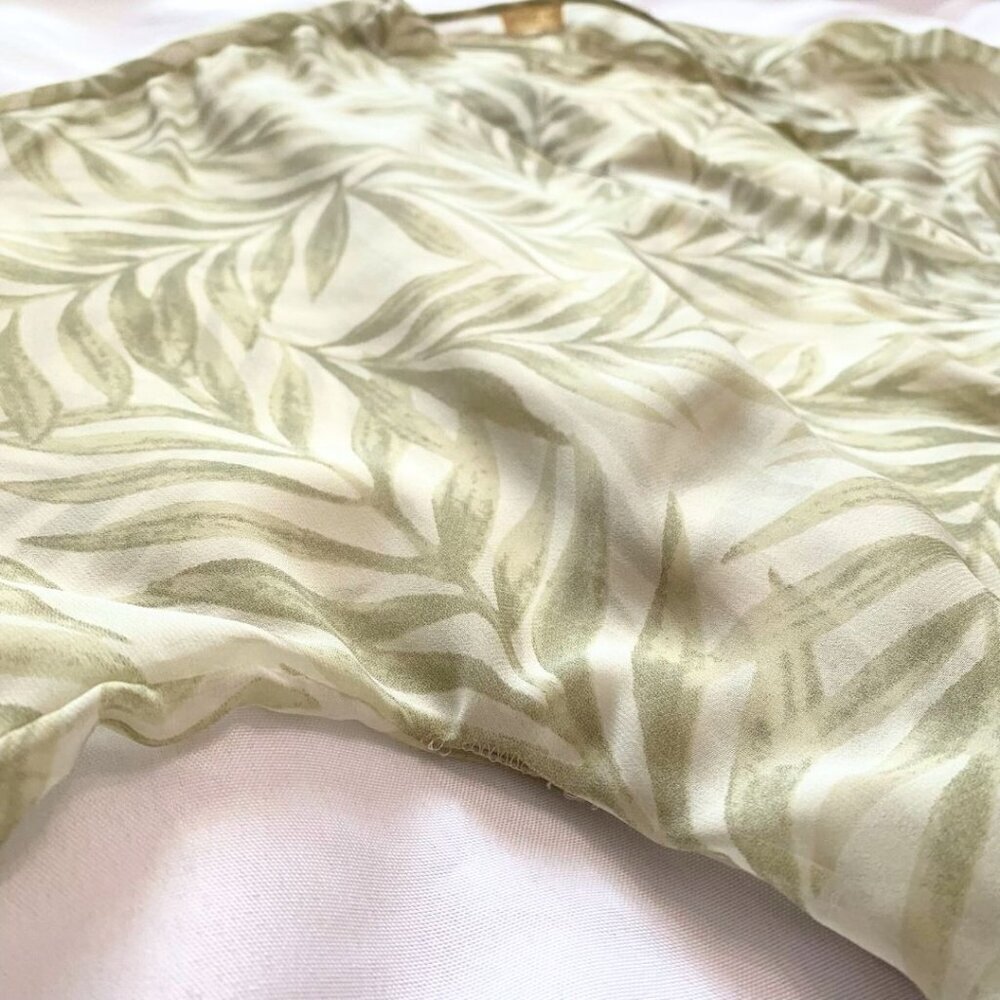 OYSHO WHITE GREEN LEAVES PATTERN SHEER LIGHTWEIGHT BELTED ROBE COVER-UP - M - Picture 8 of 11